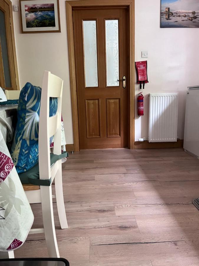 Barcaldine Riverside Loft מראה חיצוני תמונה